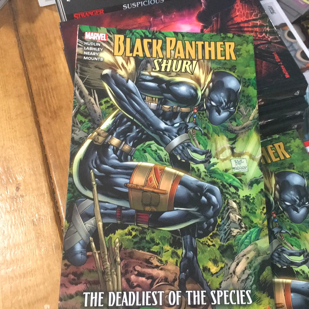 Black Panther: Shuri - The Deadliest of the Species [Book]