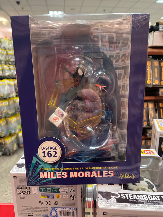 Marvel - Spider-Man Across The Universe Miles Morales Diorama D-Stage