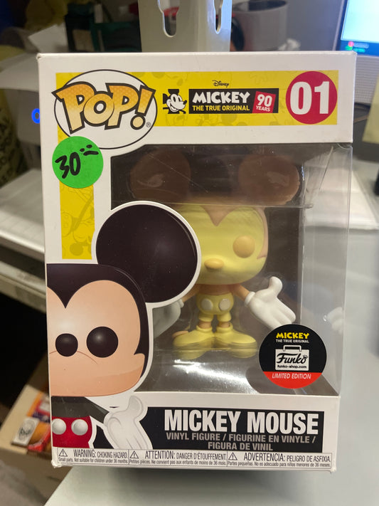 Mickey Yellow 01 exclusive  Funko Pop! Vinyl figure