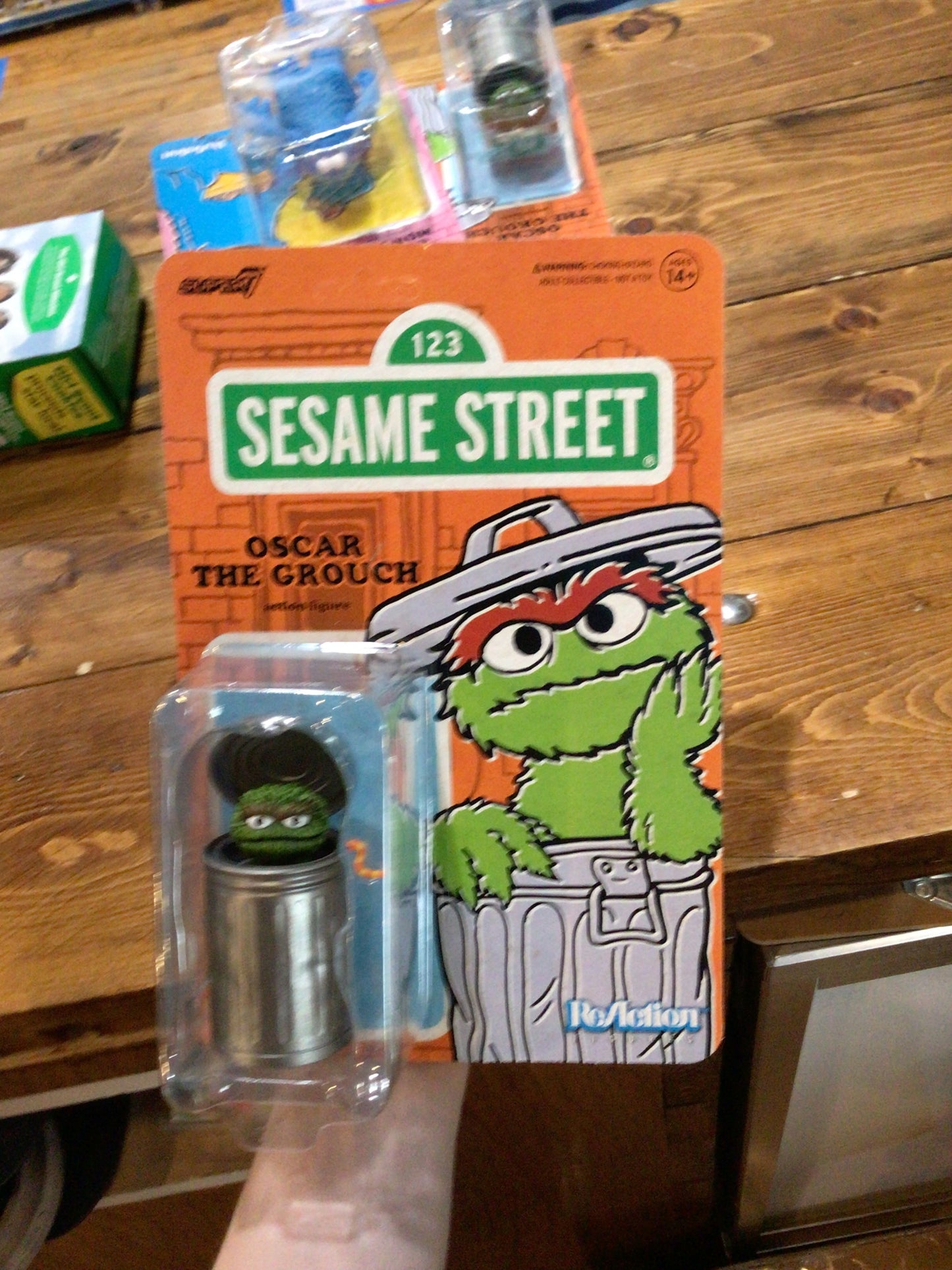 Super7 - Sesame Street REACTION  FIGURE - Oscar the Grouch