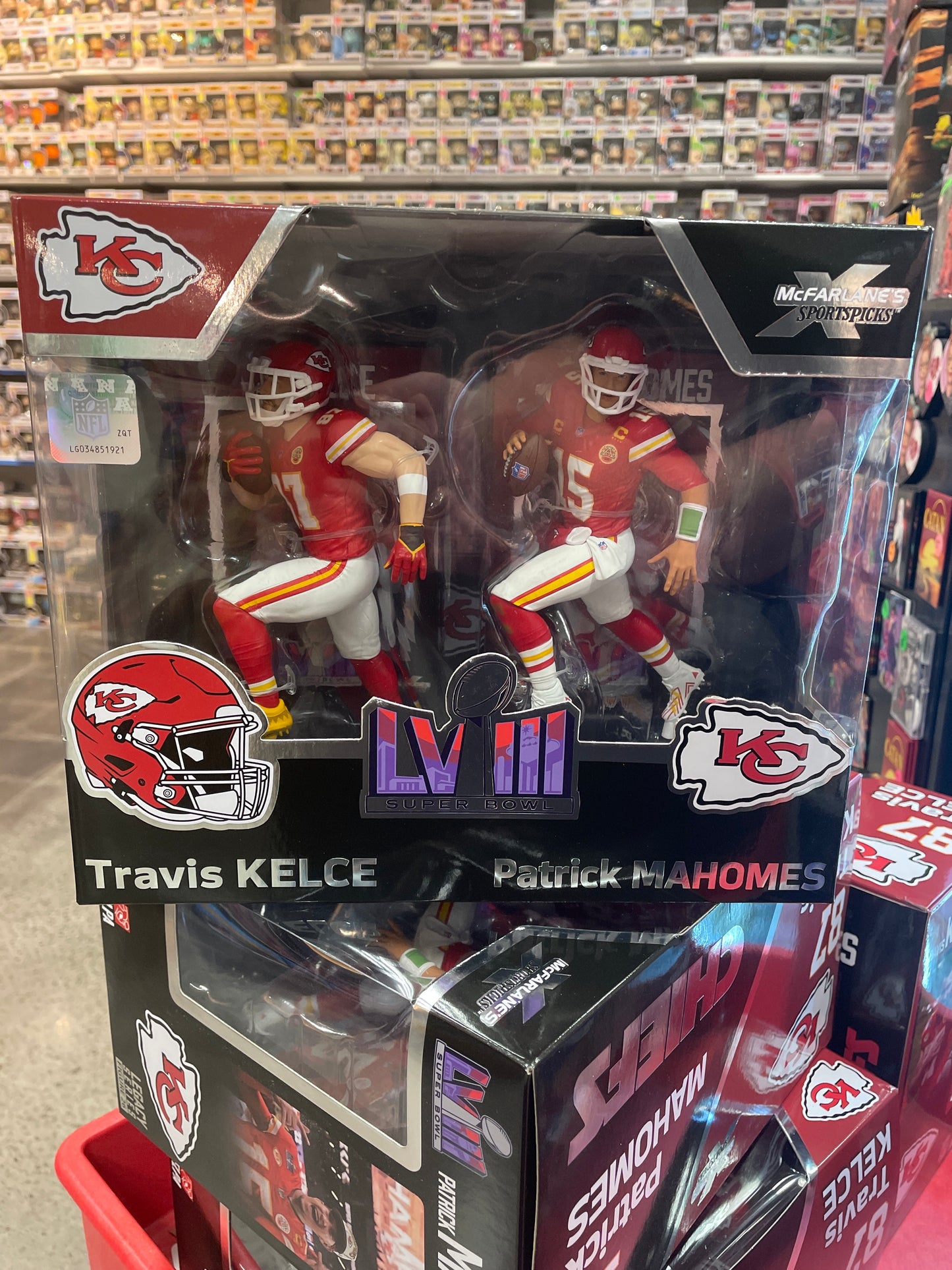 NFL SportsPicks 2024 Wave 1 Patrick Mahomes & Travis Kelce Super Bowl 2 pack 7-Inch Scale McFarlane Toys