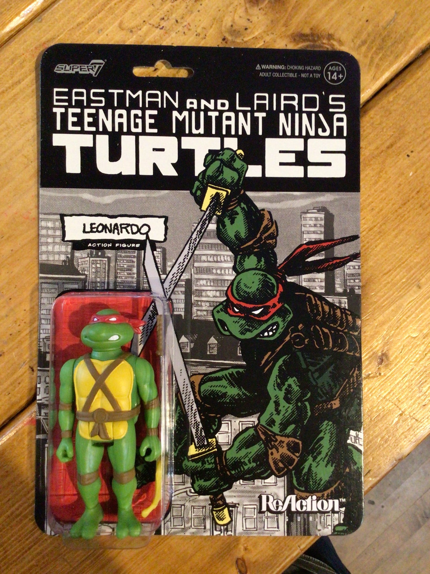 TMNT Mirage set -Leonardo - Super 7 Reaction Figure (cartoon