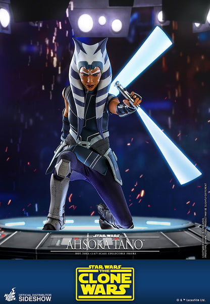 Hot Toys Sideshow Collectibles Ahsoka Tano Sixth Scale Figure